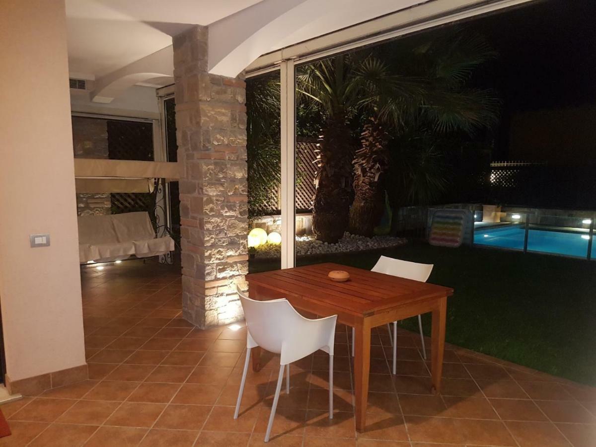Casa Camilla Villa โปลเปนาซเซ เดล การ์ดา ภายนอก รูปภาพ